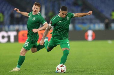 Roma, İtalya 28.11.2024: Ludogoret 'ten Aslak Witry, Uefa Avrupa Ligi 2024-2025, 5. gün, Uefa Avrupa Ligi' nden Erick Marcus, SS Lazio Ludogorets Razgrad 'a karşı Roma Olimpiyat Stadyumu' nda oynanan futbol karşılaşması.