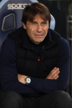 Roma, İtalya 5.12.2024: Antonio Conte İtalya futbol karşılaşması öncesi Napoli teknik direktörü Freccia Rossa Coppa Italia (İtalya Kupası) 2024-2025 SS Lazio SSC Napoli 'ye karşı Roma' daki Olimpiyat stadyumunda.