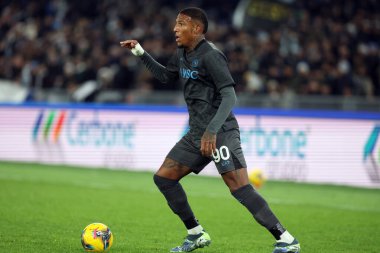 Roma, İtalya 5.12.2024: Napoli 'li Michael Folorunsho İtalyan futbol karşılaşması Freccia Rossa Coppa Italia (İtalya Kupası) 2024-2025 SS Lazio' ya karşı Roma 'daki Olimpiyat stadyumunda SSC Napoli.