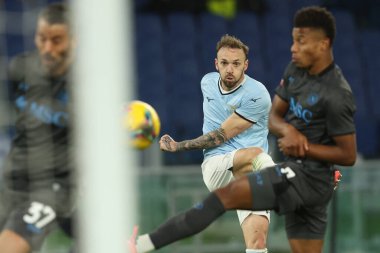 Roma, İtalya 5.12.2024: İtalyan futbolcu Manuel Lazzari İtalyan Freccia Rossa Coppa Italia (İtalya Kupası) 2024-2025 SS Lazio SSC Napoli 'ye karşı Roma Olimpiyat Stadyumu' nda.