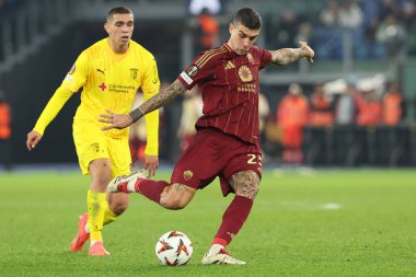 Roma, İtalya 12.12.2024: Uefa Avrupa Ligi 2024-2025 gününde Roman Gianluca Mancini, Roma 'daki Olimpiyat Stadyumu' nda AS-SC Braga arasındaki futbol karşılaşması.