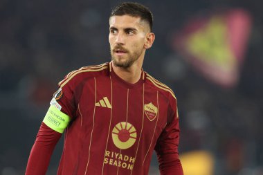 Roma, İtalya 12.12.2024: Uefa Avrupa Ligi 2024-2025, 6. gün Lorenzo Pellegrini, Roma 'daki Olimpiyat Stadyumu' nda AS Roman SC Braga 'ya karşı oynanan futbol karşılaşması.