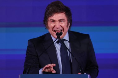 Roma, İtalya 14.12.2024: Arjantin başkanı Javier Milei, iktidar partisi Fratelli D 'Italia' nın Roma 'daki Circo Massimo' da düzenlediği siyasi etkinlik sırasında konuştu.