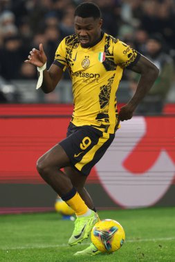 Roma, İtalya 16.12.2024: İtalya Futbol Şampiyonası sırasında Marcus Thuram Serie A Enilive 2024-2025 Maçı sırasında Roma 'daki Stadio Olimpico' da SS Lazio FC Internazionale 'ye karşı 