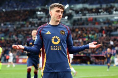 Roma, İtalya 22.12.2024: Roman Alexis Saelemaekers İtalya futbol şampiyonası Serie A Enilive 2024-2025 maçında Roma 'daki Stadio Olimpico' da AS Roma-Parma Calcio maçında golü attı ve takımla birlikte kutladı..