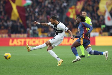 Roma, İtalya 22.12.2024: İtalya Futbol Şampiyonası sırasında Parmalı Azevede Hernani Serie A Enilive 2024-2025 Roma - Parma Calcio maçında Roma 'da Stadio Olimpico' da.