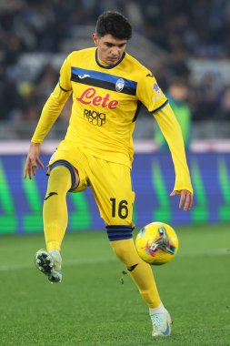 Roma, İtalya 28.12.2024: İtalyan Atalantalı Raoul Bellanova İtalya futbol şampiyonluğu sırasında Serie A Enilive 2024-2025 karşılaşmasında SS Lazio, Atalanta Bergamasca Calcio 'ya karşı Roma' daki Stadio Olimpico 'da.