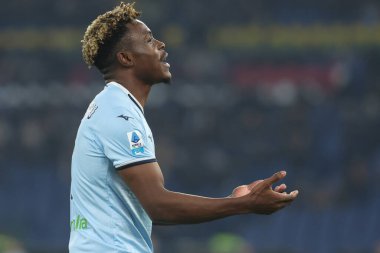 Roma, İtalya 28.12.2024: Lazio 'lu Fisayo Dele-Bashiru İtalya Futbol Şampiyonası sırasında Serie A Enilive 2024-2025 karşılaşmasında Lazio ve Atalanta Bergamasca Calcio Roma' daki Stadio Olimpico Stadyumu 'nda karşılaşacak..