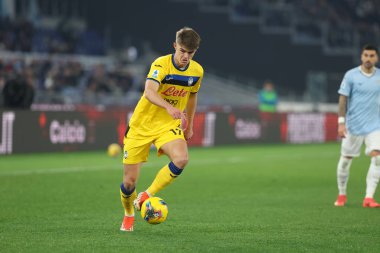 Roma, İtalya 28.12.2024: İtalya Futbol Şampiyonası sırasında De Ketelaere (Atalanta) Serie A Enilive 2024-2025 karşılaşmasında SS Lazio, Atalanta Bergamasca Calcio 'ya karşı Roma' da Stadio Olimpico 'da.