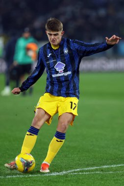 Roma, İtalya 28.12.2024: İtalya Futbol Şampiyonası sırasında De Ketelaere (Atalanta) Serie A Enilive 2024-2025 karşılaşmasında SS Lazio, Atalanta Bergamasca Calcio 'ya karşı Roma' da Stadio Olimpico 'da.