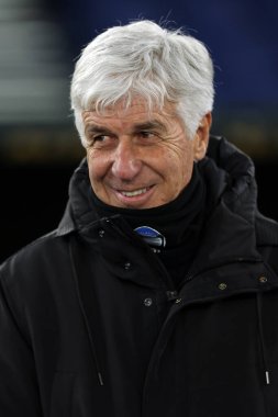 Roma, İtalya 28.12.2024: Atalanta 'nın Gian Piero Gasperini teknik direktörü İtalya futbol şampiyonasından önce Serie A Enilive 2024-2025 karşılaşmasında SS Lazio, Atalanta Bergamasca Calcio' ya karşı Roma 'da Stadio Olimpico' da oynanan karşılaşma.