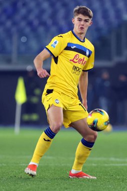 Roma, İtalya 28.12.2024: İtalya Futbol Şampiyonası sırasında De Ketelaere (Atalanta) Serie A Enilive 2024-2025 karşılaşmasında SS Lazio, Atalanta Bergamasca Calcio 'ya karşı Roma' da Stadio Olimpico 'da.