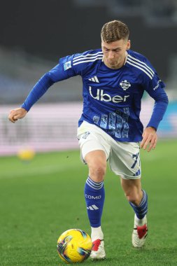 Roma, İtalya 10.01.2025: Como 'dan Van der Brempt, İtalya Futbol Şampiyonası sırasında Serie A Enilive 2024-2025 Maç sırasında SS Lazio Como 1907 Roma' daki Stadio Olimpico 'da.