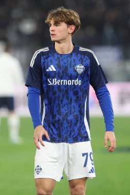 Roma, İtalya 10.01.2025: Como 'dan Nico Paz İtalya Futbol Şampiyonası Serie A Enilive 2024-2025 karşılaşmasında SS Lazio Como 1907 Roma' daki Stadio Olimpico 'da karşılaşacak..