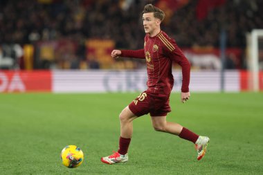 Roma, İtalya 17.01.2025: İtalyan futbolcu Alexis Saelemaekers İtalya Futbol Şampiyonası sırasında Serie A Enilive 2024-2025 AS Romanlar Cenova CFC 'ye karşı Roma' daki Stadio Olimpico 'da karşılaşacak.