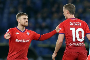 Roma, İtalya 26.01.2025: Fiorentina 'dan Lucas Beltran, Fiorentina' dan Albert Gudmundsson İtalyan futbol şampiyonası Serie A Enilive 2024-2025 SS Lazio, Roma 'daki Stadio Olimpico' da Fiorentina Calcio 'ya karşı.