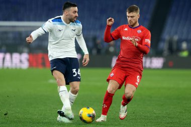 Roma, İtalya 26.01.2025: Lazio 'lu Mario Gila, Fiorentina' lı Lucas Beltran İtalyan futbol şampiyonası Serie A Enilive 2024-2025 SS Lazio, Roma 'daki Stadio Olimpico' da Fiorentina Calcio 'ya karşı.