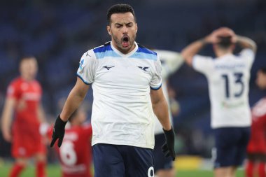Roma, İtalya 26.01.2025: İtalyan futbolu şampiyonası Serie A Enilive 2024-2025 SS Lazio 'nun Fiorentina Calcio' ya karşı Roma 'daki Stadio Olimpico' da oynanan maçın bitimindeki yenilginin ardından Pedro Lazio 'nun hayal kırıklığı.