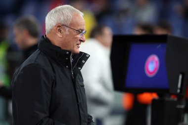 Roma, İtalya 30.01.2025: Uefa Avrupa Ligi 2024-2025 öncesi Claudio Ranieri Roma teknik direktörü, AS Roman Eintracht Frankfurt 'a karşı Roma Olimpiyat Stadyumu' nda oynanan futbol karşılaşması.