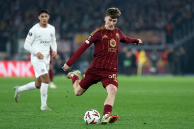 Roma, İtalya 30.01.2025: Uefa Avrupa Ligi 2024-2025 döneminde Roman Alexis Saelemaekers, AS Roman Eintracht Frankfurt 'a karşı Roma Olimpiyat Stadyumu' nda oynanan futbol karşılaşması.