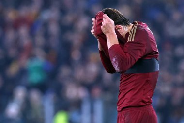 Roma, İtalya 30.01.2025: Uefa Avrupa Ligi 2024-2025 yıllarında Roman Paulo Dybala 'yı hayal kırıklığına uğratma, AS Roman Eintracht Frankfurt' a karşı Roma Olimpiyat Stadyumu 'nda oynanan futbol karşılaşması.