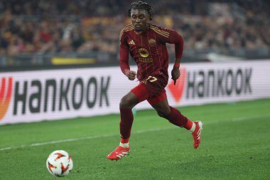 Roma, İtalya 30.01.2025: Uefa Avrupa Ligi 2024-2025 döneminde Roman Manu Kone, AS Roman Eintracht Frankfurt 'a karşı Roma Olimpiyat Stadyumu' nda oynanan futbol karşılaşması.