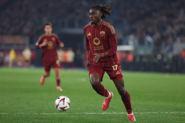 Roma, İtalya 30.01.2025: Uefa Avrupa Ligi 2024-2025 döneminde Roman Manu Kone, AS Roman Eintracht Frankfurt 'a karşı Roma Olimpiyat Stadyumu' nda oynanan futbol karşılaşması.