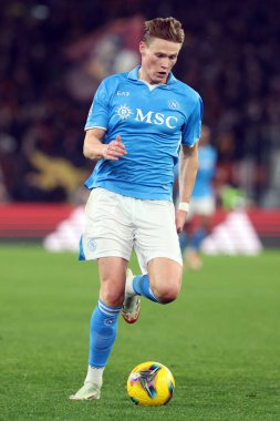 Roma, İtalya 02.02.2025: Napoli 'li Scott Mctominay İtalya Futbol Şampiyonası sırasında Serie A Enilive 2024-2025 AS Roma-SSC Napoli maçında 2 Şubat 2025' te Roma 'da Stadio Olimpico' da.