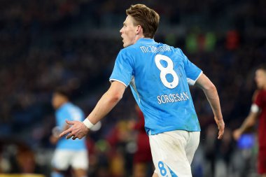 Roma, İtalya 02.02.2025: Napoli 'li Scott Mctominay İtalya Futbol Şampiyonası sırasında Serie A Enilive 2024-2025 AS Roma-SSC Napoli maçında 2 Şubat 2025' te Roma 'da Stadio Olimpico' da.