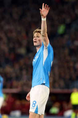 Roma, İtalya 02.02.2025: Napoli 'li Scott Mctominay İtalya Futbol Şampiyonası sırasında Serie A Enilive 2024-2025 AS Roma-SSC Napoli maçında 2 Şubat 2025' te Roma 'da Stadio Olimpico' da.