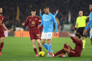 Roma, İtalya 02.02.2025: İtalya Futbol Şampiyonası sırasında Serie A Enilive 2024-2025 maçında AS Romanlar SSC Napoli ile Roma 'daki Stadio Olimpico' da 2 Şubat 2025.