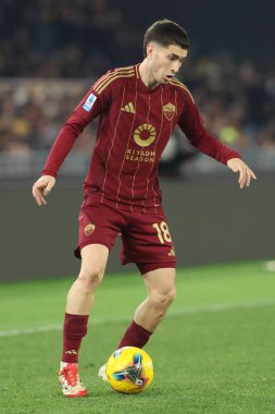 Roma, İtalya 02.02.2025: İtalya futbol şampiyonası sırasında Roma 'nın Matias Soule' u Serie A Enilive 2024-2025 maçında AS Romanlar SSC Napoli 'ye karşı Roma' daki Stadio Olimpico 'da 2 Şubat 2025.