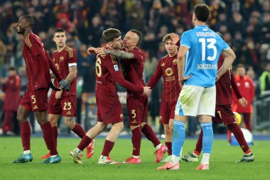 Roma, İtalya 02.02.2025: Roman Angelino 1-1 gol attı ve İtalya futbol şampiyonası Serie A Enilive 2025-2025 sezonunda Roma-SSC Napoli karşılaşmasını Roma 'daki Stadio Olimpico' da 2 Şubat 2025 'te kutladı..
