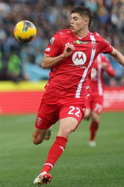 Roma, İtalya 9.02.2025: İtalyan futbol şampiyonluğu sırasında Monza 'lı Tomas Palacios Serie A Enilive 2024-2025 karşılaşmasında SS Lazio, Roma' daki Stadio Olimpico 'da AC Monza' ya karşı.