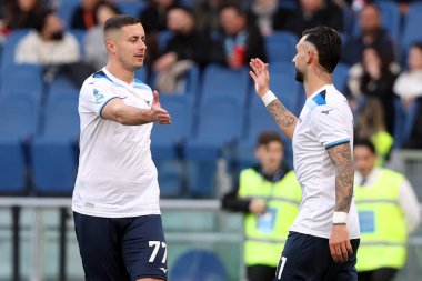 Roma, İtalya 9.02.2025: Lazio 'lu Taty Castellanos golü attı ve Lazio' lu Adam Marusiç ile İtalya futbol şampiyonası Serie A Enilive 2024-2025 karşılaşmasında Roma 'daki Stadio Olimpico' da SS Lazio 'ya karşı AC Monza maçını kutladı..