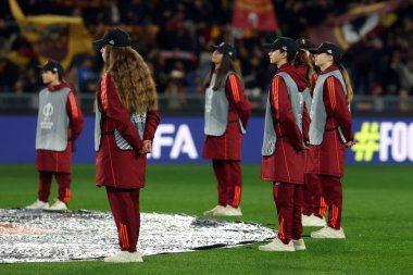 Roma, İtalya 20.02.2025: Uefa Avrupa Ligi 2024-2025 futbol maçı, play-off, AS Roma FC Porto 'ya karşı Roma Olimpiyat Stadyumu' nda açılış töreni.