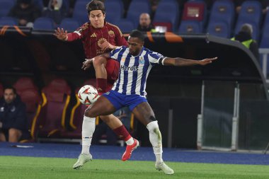 Roma, İtalya 20.02.2025: Romanlardan Paulo Dybala, Uefa Avrupa Ligi 2024-2025 futbol karşılaşması, play-off, AS Roma FC Porto 'ya karşı Roma Olimpiyat Stadyumu' nda oynanan Uefa Avrupa Ligi 2024-2025 karşılaşmasında Porto 'da rol aldı.