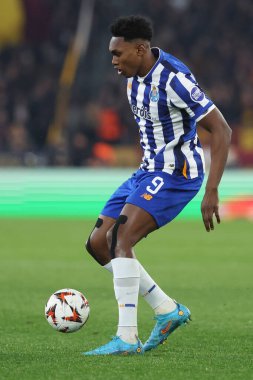 Roma, İtalya 20.02.2025: Porto 'lu Samu Aghehowa Uefa Avrupa Ligi 2024-2025 futbol karşılaşması, play-off, AS Roma FC Porto' ya karşı Roma Olimpiyat Stadyumu 'ndaki Olimpiyat Stadyumu.