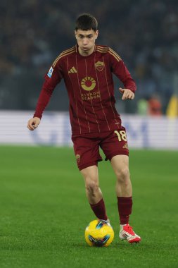 Roma, İtalya 24.02.2025: İtalya futbol şampiyonası sırasında Roma 'nın Matias Soule' u Serie A Enilive 2024-2025 maçında AS Romanlar AC Monza 'ya karşı Roma' daki Stadio Olimpico 'da.