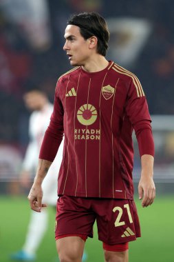 Roma, İtalya 24.02.2025: İtalyan futbolcu Paulo Dybala İtalya Futbol Şampiyonası sırasında Serie A Enilive 2024-2025 AS Roman AC Monza 'ya karşı Roma' daki Stadio Olimpico maçında.