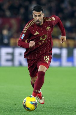 Roma, İtalya 2.03.2025: İtalyan futbol şampiyonası sırasında Zeki Çelik Serie A Enilive 2024-2025 Roma-Como 1907 Roma Stadyumu Olimpico karşılaşmasında