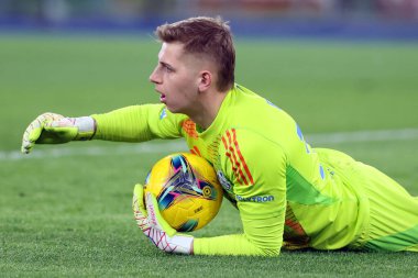 Roma, İtalya 2.03.2025: İtalya Futbol Şampiyonası sırasında Como 'dan Jean Butez Serie A Enilive 2024-2025 maçları sırasında Roma' daki Stadio Olimpico 'da AS Roma - Como 1907 karşılaşması