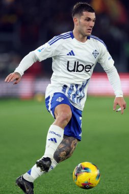 Roma, İtalya 2.03.2025: İtalya Futbol Şampiyonası sırasında Como 'dan Gabriel Strefezza Serie A Enilive 2024-2025 maçında AS Roma-Como 1907 Roma Olimpico Stadyumu' nda karşılaşacak.