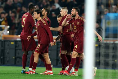 Roma, İtalya 6.03.2025: Roman Angelino golü attı ve Uefa Avrupa Ligi 2024-2025, 16. Round, AS Romanlar Atletizm Kulübü Bilbao ile Roma 'daki Olimpiyat Stadyumu' nda oynanan futbol karşılaşmasında takımla birlikte kutladı..