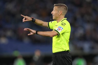 Roma, İtalya 31.03.2025: İtalyan futbol şampiyonluğu sırasında hakem Davide Massa Serie A Enilive 2024-2025 karşılaşmasında SS Lazio Torino FC 'ye karşı Roma' da Stadio Olimpico 'da