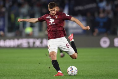Roma, İtalya 31.03.2025: Torino 'dan Gvidas Gineitis gol attı ve İtalya futbol şampiyonası Serie A Enilive 2024-2025 karşılaşmasında Roma' daki Stadio Olimpico 'da SS Lazio' ya karşı Torino FC karşılaşmasını takımla kutladı.