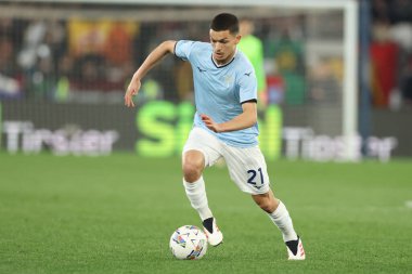 Roma, İtalya 13.4.2025: İtalyan futbol şampiyonluğu sırasında Lazio 'lu Reda Belahyane Serie A Enilive 2024-2025 Derby karşılaşmasında Roma' daki Stadio Olimpico 'da SS Lazio AS Roma' ya karşı.