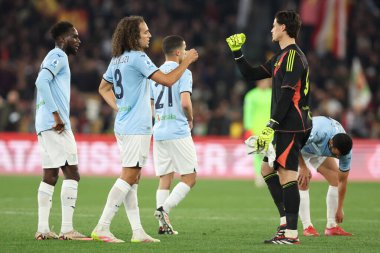 Roma, İtalya 13.4.2025: Lazio 'dan Matteo Guendouzi, İtalya futbol şampiyonluğu sırasında Mile Svilar Serie A Enilive 2024-2025 Derby karşılaşmasında Roma' daki Stadio Olimpico 'da SS Lazio AS Roma' ya karşı.