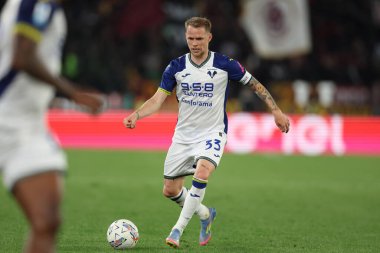 Roma, İtalya 19.4.2025: İtalya futbol şampiyonluğu sırasında Verona 'dan Ondrej Duda Serie A Enilive 2024-2025 Roma-Hellas Verona maçında Roma' da Stadio Olimpico 'da.