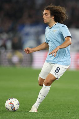 Roma, İtalya 28.4.2025: Lazio 'lu Matteo Guendouzi İtalya Futbol Şampiyonası sırasında Serie A Enilive 2024-2025 Derby karşılaşmasında SS Lazio - Parma Calcio 1913 Roma' daki Stadio Olimpico.